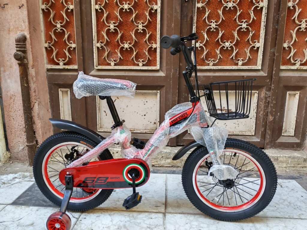 مقاس  Ferrari 16