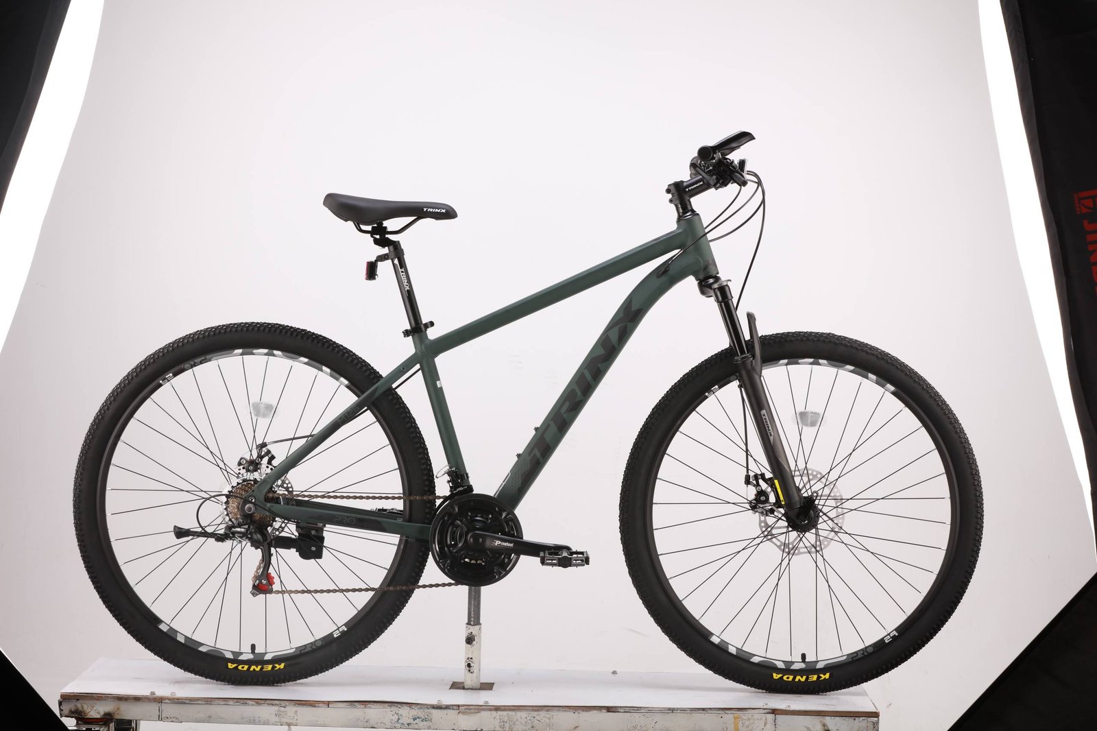 Trinx M126 Pro